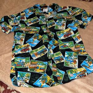 NWOT Colorful Hawaiian Print Shirt